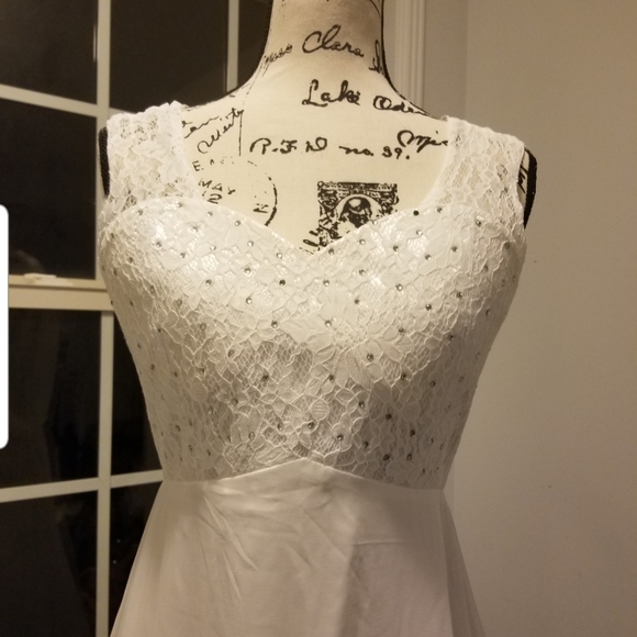 Wedding Gown (New but no tags) - Picture 3 of 4